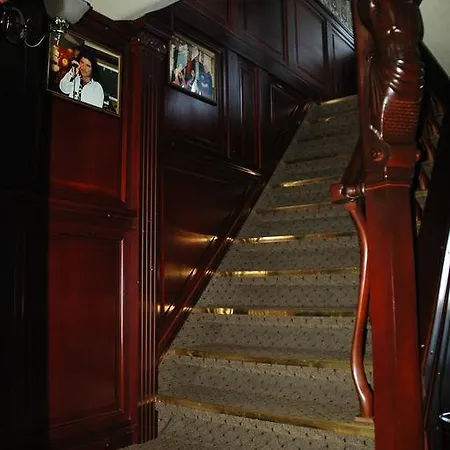 Hotel Bogdan Khmelnytskyi 3*