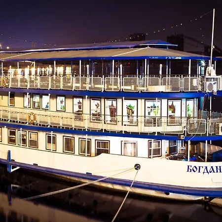 Bogdan Khmelnytskyi Hotel Kyjev